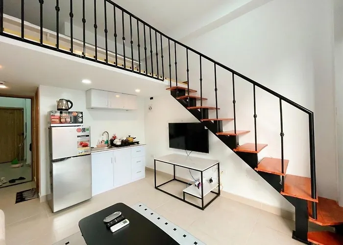 Thechanhsa Duplex Apartment Near Hanoi Train Station